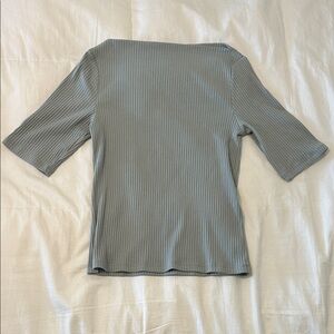 Old Navy Short Sleeve Ribbed Top in Light Sage